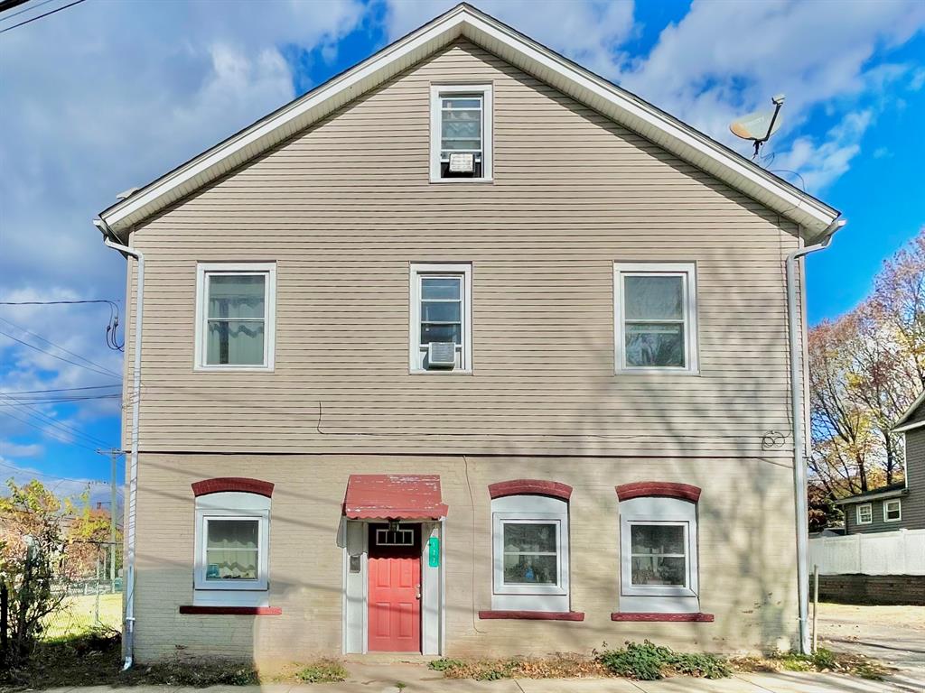 177 Foster Street, Meriden